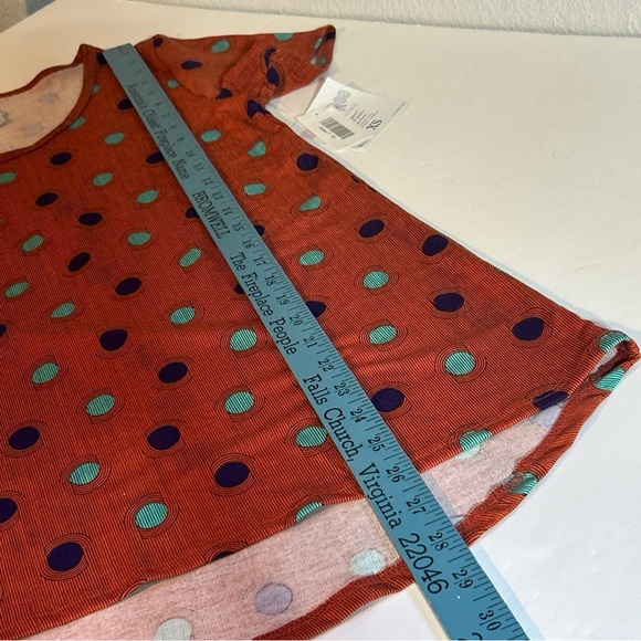 LuLaRoe NWT Polka Dot Short Sleeve Classic T Size XS - Picture 9 of 9